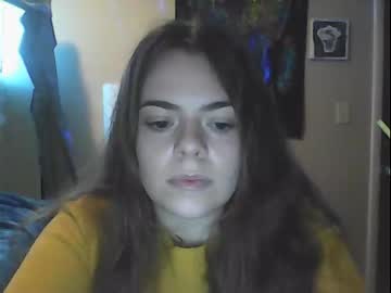 latina cam girl moon4209 image #1025722