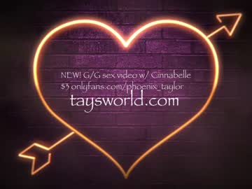 latina cam girl phoenix_taylor image #1533055