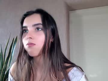 latina cam girl nika_la image #1828407