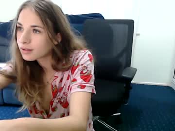 latina cam girl lil_miss_naughty image #2976308