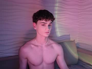 adam_21cm latina cam