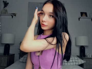 latina cam girl riskyproject image #3611177