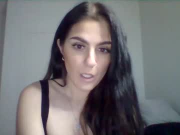 latina cam girl ariachasee image #2503564