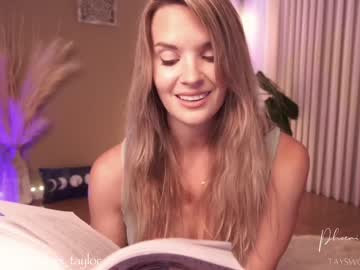 latina cam girl phoenix_taylor image #1728091