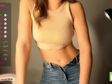 latina cam girl brittcubitt image #4418642