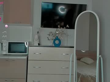 latina cam girl mariemelons image #3989582