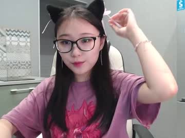 latina cam girl adawong13 image #2030428