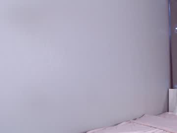 latina cam girl _nxxulli_ image #492686