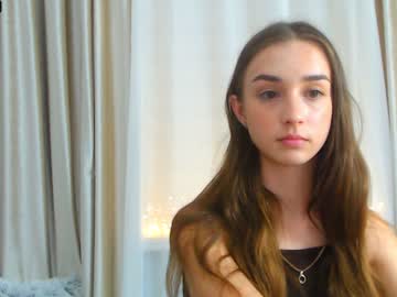latina cam girl lana__j image #3117334