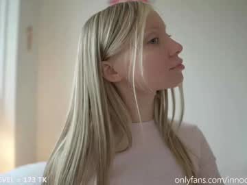 latina cam girl pureangeldolores image #3670662