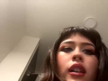 latina cam couple misskitty999 image #4205308