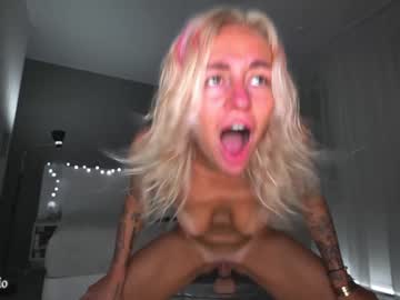 latina cam girl nica_rock image #4356784