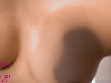 latina cam girl lindamei image #1724197