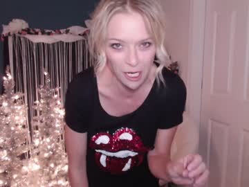 latina cam girl laceycoffeegirl image #2172144