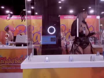 latina cam girl dawnwillow image #204712