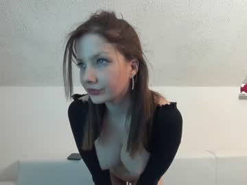 latina cam girl vany_love image #1027975