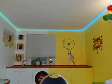 latina cam girl leila_moors image #174372