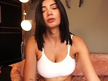 latina cam girl letiziafulkers1 image #2451888