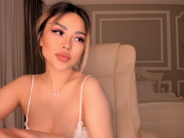 latina cam girl bae_suz image #907154