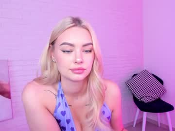 latina cam girl 8a8y_nura image #1054234