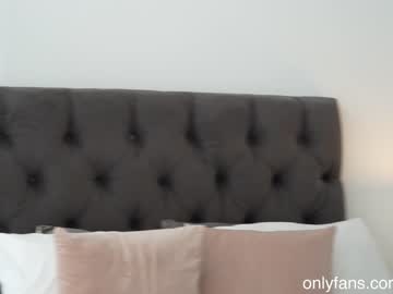 latina cam girl naughtysammx image #3974716