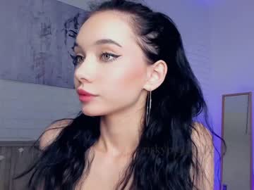 latina cam girl riskyproject image #3775252