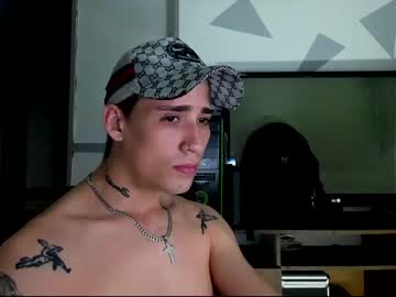 hell_boy66 latina cam
