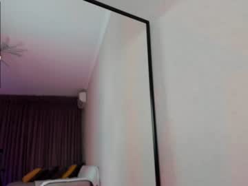 latina cam girl u_needed_me_ image #1625584