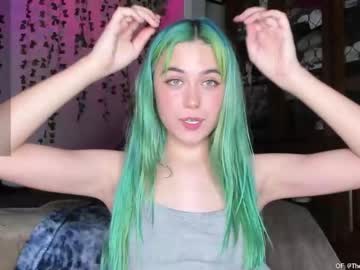 latina cam girl fairyinthewild image #4047962