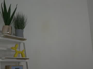 latina cam girl english_rose__ image #2227861