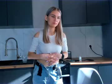 latina cam girl lilianheap image #4613326