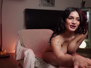 latina cam girl jadeperez_ image #4305492