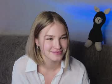 latina cam girl nicole_w00 image #4673001