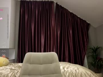 latina cam girl kr1stinarrow image #3889289