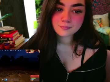 latina cam girl annatigarr image #4421446