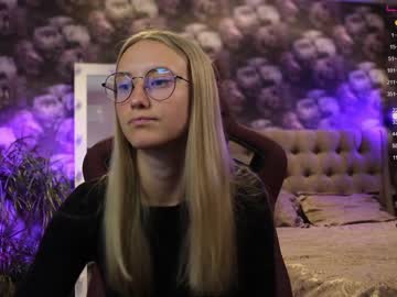 latina cam girl angeellina image #2243744