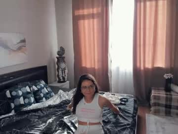 latina cam girl nonameflower image #4633816