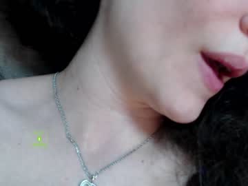 latina cam girl demurelixir image #90136