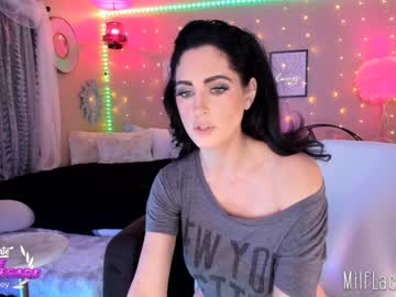 latina cam girl milf_lacey image #2651553