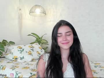 latina cam girl grettabenett_ image #1873591