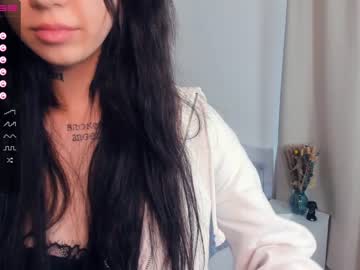 latina cam girl elfas_cute image #3146242