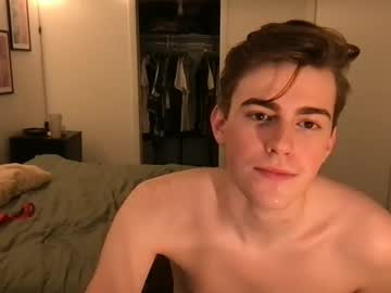 college_twink03 latina cam