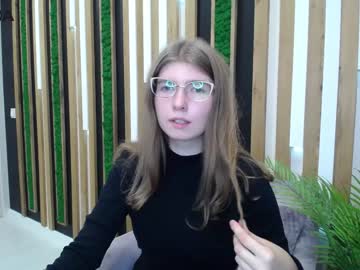 latina cam girl annie_lil image #11350