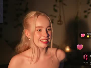 latina cam girl mother__of__dragons image #3706784