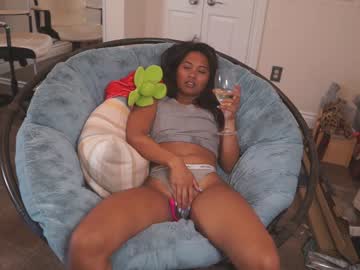 latina cam girl seranasenpai image #23572
