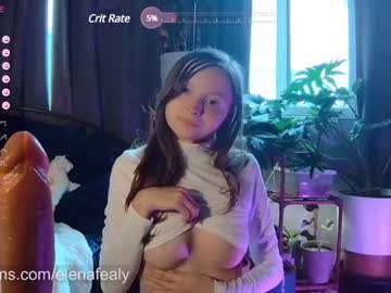 latina cam girl elenafealy image #3846013