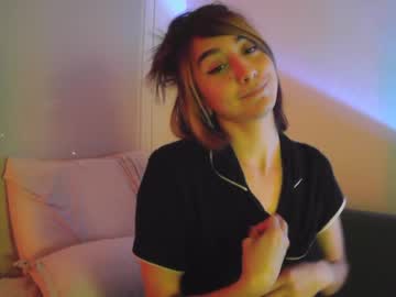 latina cam girl lizmreow image #1206268