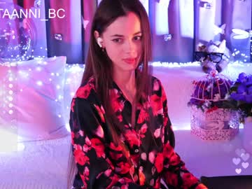 latina cam girl taanni_bc image #2082840