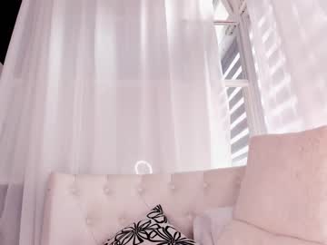 latina cam girl miss_diamond__ image #1852190
