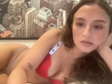 latina cam girl pagieeeday image #4018596